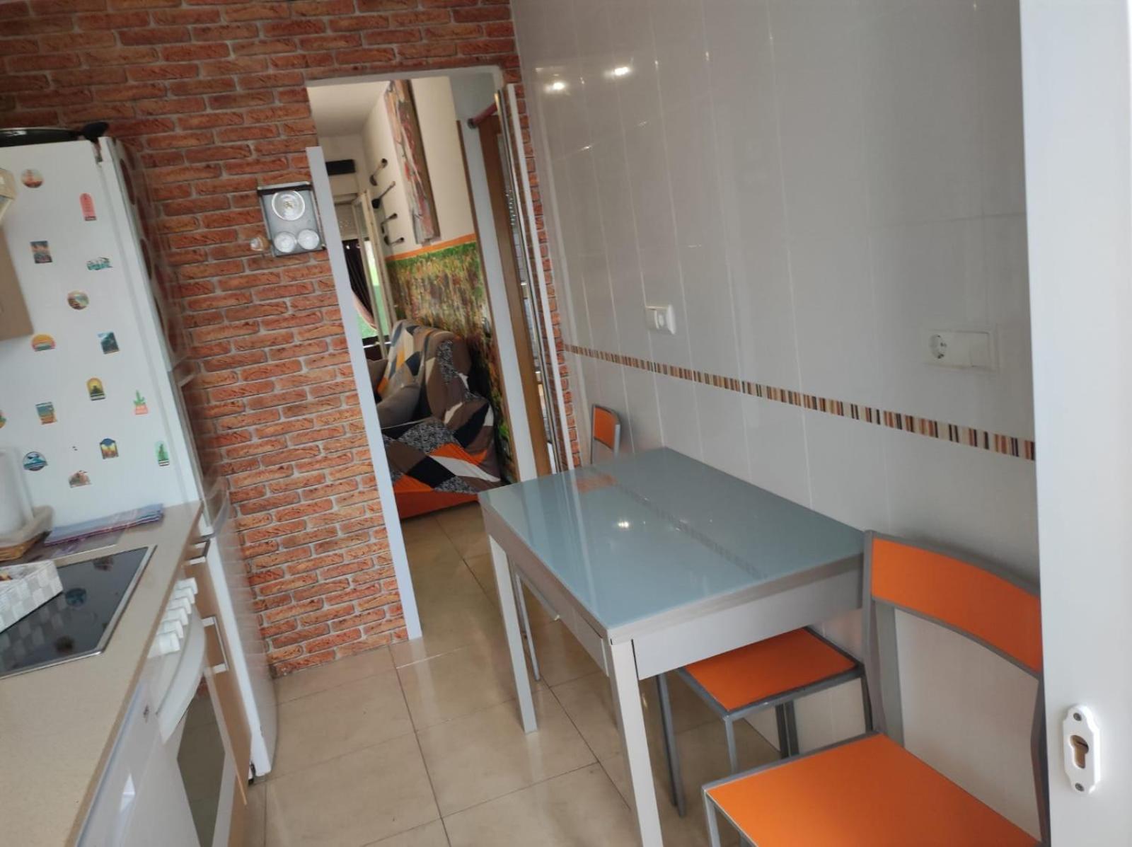 Chalet Bajo Con Jardin, Patio, Cenador Y Barbacoa. Viveda Eksteriør bilde